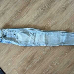 American Eagle curvy jeans